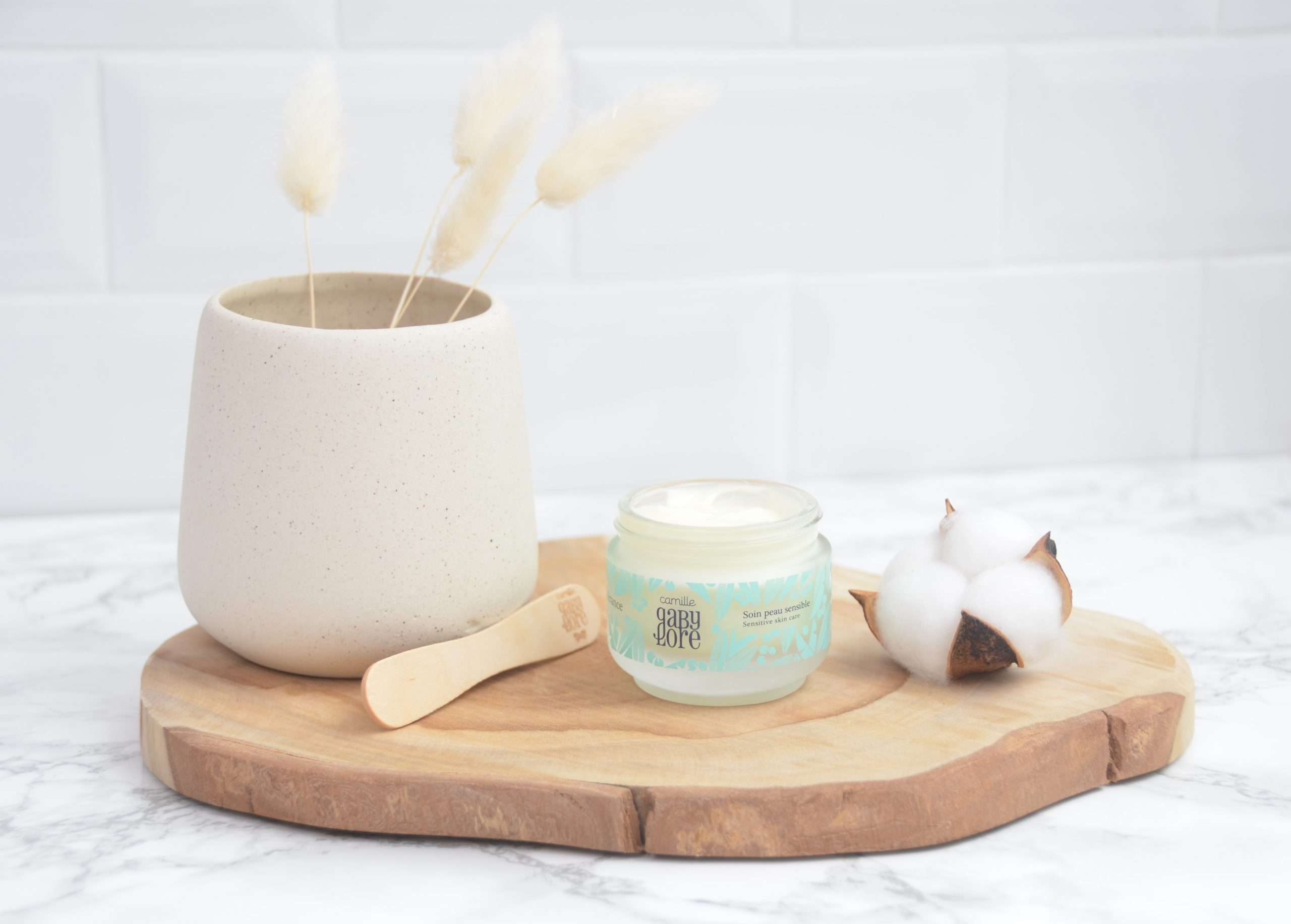 Produit Tolérance avec spatule et bois Produit Tolérance avec spatule et bois